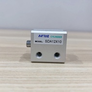 AIRTAC COMPACT CYLINDER SDA12X10