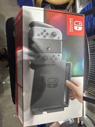 2手 初版switch 可自行軟改，全套有盒