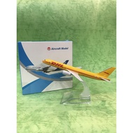 DHL Boeing 757 Aircraft Model 16cm Die-cast Metal Airplane