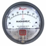 Dwyer Magnehelic Differential Pressure Gauge Series 2000