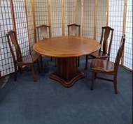 【新莊區】二手家具 實木一桌五椅餐桌椅組 直徑134 高78