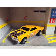 Hot Wheels 67 Pontiac GTO Hippie Flower Power Yellow Hotwheels Mattel Loose