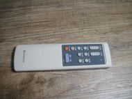 HITACHI 日立 原廠冷氣遙控器 Fuzzy E02