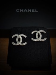 Chanel 經典CC耳環