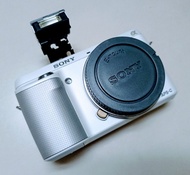——可見即有售—— SONY 索尼 NEX F3  16.1 megapixels mirrorless digital camera body only 1610萬像素可反mon無反數碼相機淨機身