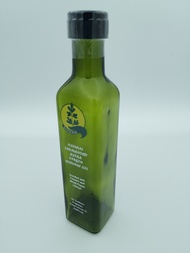 Uherb Extra Virgin Coconut Oil Organic Turmeric enriched Natural Fermented 250mL Consumption for Gen