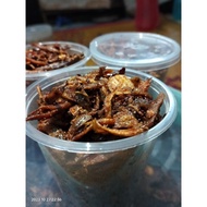 sambal goreng bawang + bilis.