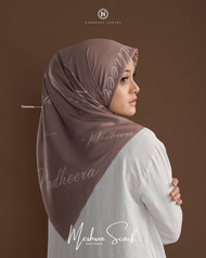 Meshwa Scarf Nadheera Luxury // Scarf Terbaru | Segiempat Nadheera Luxury | Nadheera | Hijab Motif