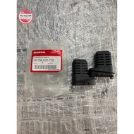 Cub 82-84-Dd turn signal rubber feet made in Thailand