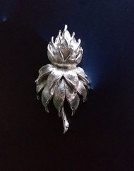 Vintage Jewelry 西洋古董飾品 MONET 銀色調 立體花卉 別針