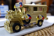 Souvenir Gold Metal cast Edition Kalesa/ sorbetes/Jeepney