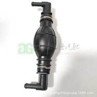 Manual Fuel Pump Diesel Vehicle Oil Injector Gasoline Hand-Pinching Oil Pump Suitable for Nissan 170