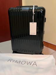 Rimowa Essential Cabin