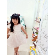 H&m dress uk 7-8 like new. very beautiful