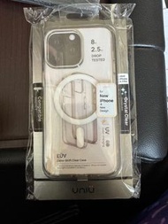 二手已開iPhone 15 Pro Max 台灣 UNIU EÜV Pro 變色透明殼-磁吸版 透明變灰