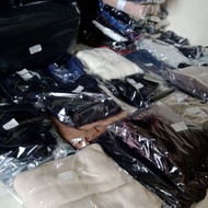 Evi Rovina's clothes