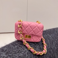Thailand Lyn Graceful Underarm Bag New Fashion Brand Womens Bag Rhombus Shoulder Messenger Bag Porta