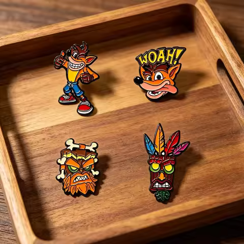 4Pc Crash Bandicoot Anime Enamel Pins Retro PS1 Game Character Tiki Mask Brooch Lapel Badge Backpack