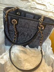 👜 chanel deauville tote bag/deauville small tote bag A66939沙灘包 購物包 手提包 單肩包 肩背包 帆布袋 黑色Black/深灰色Dark G