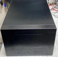 【尚典3C】Antec ISK600 Mini ITX Case 使用標準ATX POWER 中古*二手