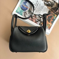 ::HERMES 愛馬仕:: W刻黑色皮革金釦MINI LINDY手提斜背包