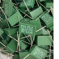 SGX Safety Regulation Capacitor MPX X1 0.1 Uf K = 10% 300V P 15mm