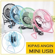 Mini Iron Fan USB Fan Portable Fan Mini Fan/ Portable Mini Fan - Random Color