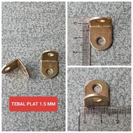 SIKU Galvanized Iron L-Shaped Angle 2 cm X 1.5 cm Support Shelf