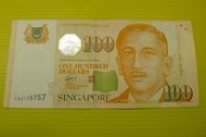 ㊣集卡人㊣貨幣收藏-新加坡 新加坡元 新幣 100元 紙鈔  1AJ115757