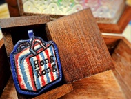 香港原創文作| 港式本土刺繡鎖匙扣-香港紅白藍膠袋