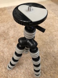 SIDO Tripod