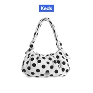KEDS กระเป๋า รุ่น PUFFY BAG สีขาว ลายจุดดำ ( F25ACB05011 )