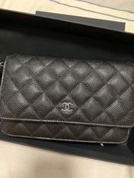 Chanel WOC 黑色荔枝皮銀扣 (99% new)
