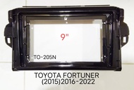 กรอบจอแอนดรอยด์ หน้ากากวิทยุ หน้ากากวิทยุรถยนต์  TOYOTA FORTUNER LEGENDER ปี 2015-2022 สำหรับเปลี่ยน เครื่องเล่นแบบ 2DIN7"_20CM. หรือ เครื่องเล่นจอ Android