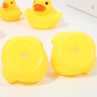 LuluPet 🦴 [4pcs] Mainan Itik Cute Duck Family Pet Toy Squeaky Floating Toys Dogs & Cats Fun Interact