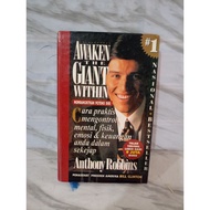 AWAKEN THE GIANT WITHIN by Anthony Robbins