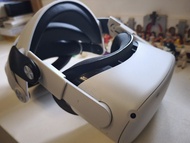 只剩 1 部「Oculus Quest 2 全套 VR 眼鏡＋手掣 十 外置頭盔架｜平價入門 VR」
