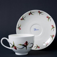 玲瓏 Two in one 文靜甜美 小巧玲瓏 回歸真誠的初心。