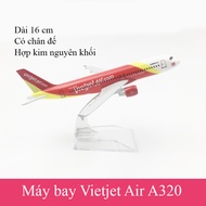Đồ chơi mô hình máy bay Vietjet Airbus A320 bằng hợp kim có chân đế đi kèm đẹp tinh xảo dài 16 cm