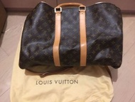 Louis Vuitton Lv 中型旅行袋