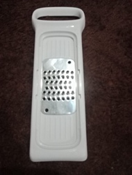 SPEEDY MANDO TUPPERWARE / ALAT PENGRIS BAWANG TUPPERWARE / SPEEDY GREATER TUPPERARE / SPEEDY MADO DA