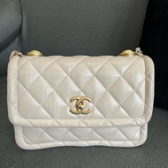 Chanel 復古金釦 金幣包 豆腐包