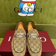 Gucci鞋