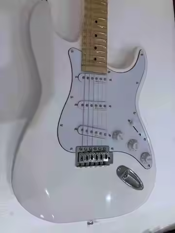 Send tomorrow （5-9 days can et it)custom body electric guitar A010