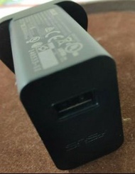 華碩 ASUS  - 18W USB fast Charger 5V/9V 充電器