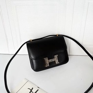 99新大全套 hermes 🩷constance19 康康19 mini monsieur皮 黑金 蜥蜴扣‼️
