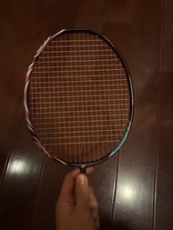 Yonex Astrox 100ZZ 羽毛球拍