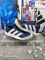 Adidas 阿迪達斯 涉水徒步鞋 (35-46碼)