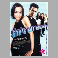 忽然愛上你 / 窈窕美眉 / She's All That (1999) 美國青少年浪漫喜劇電影 B5 日本電影宣傳單張 DM 小海報 (導演：羅伯特伊斯寇 Robert Iscove，主演：普林茲 