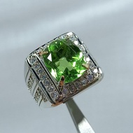 926 SILVER RING WITH GENUINE PERIDOT GEMSTONE natural FROM BRAZIL ELEGANT LOOK